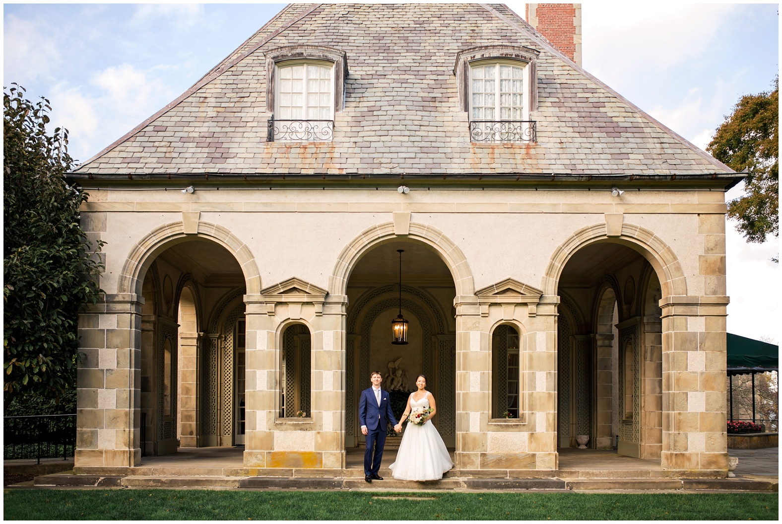 Classic,Romantic,Fall,Wedding,Glen Manor House,Portsmouth,Rhode Island,RI,travel,destination,Newport,luxury,elegant,autumn,new england,