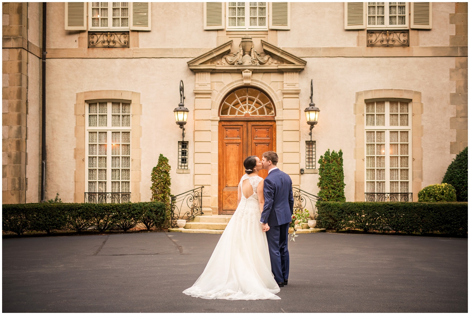 Classic,Romantic,Fall,Wedding,Glen Manor House,Portsmouth,Rhode Island,RI,travel,destination,Newport,luxury,elegant,autumn,new england,