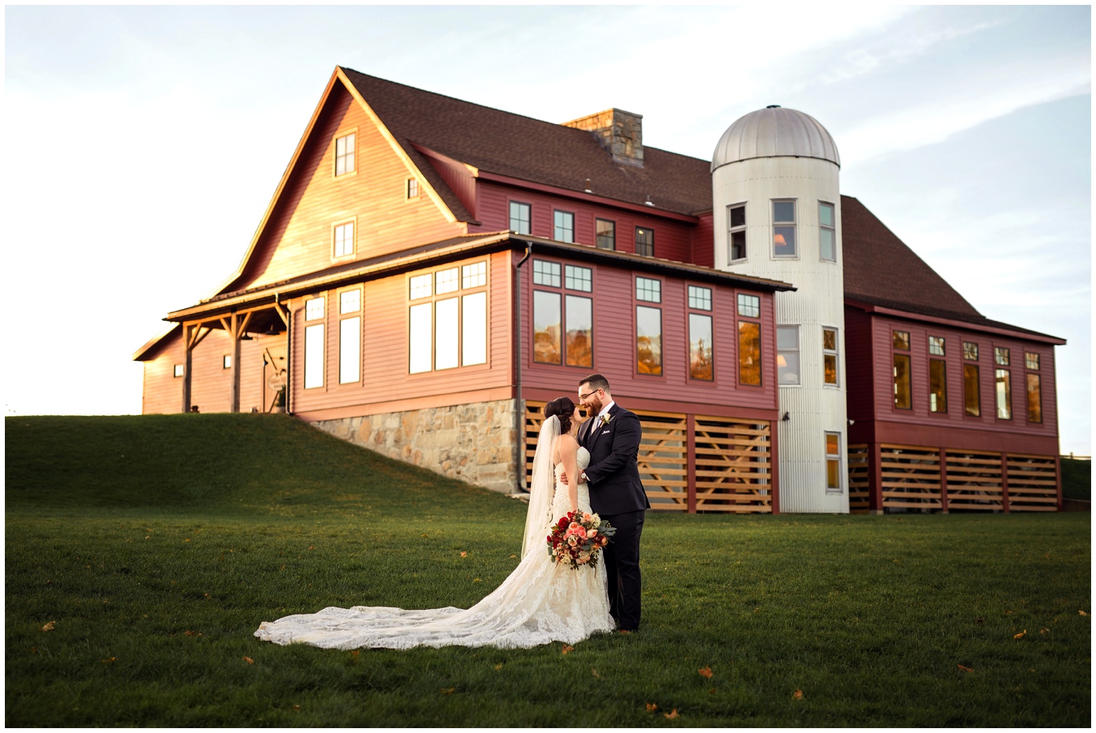 rustic,charming,romantic,intimate,classic,barn,elegant,gibbet hill,groton,MA,massachusetts,New England,fall,autumn,