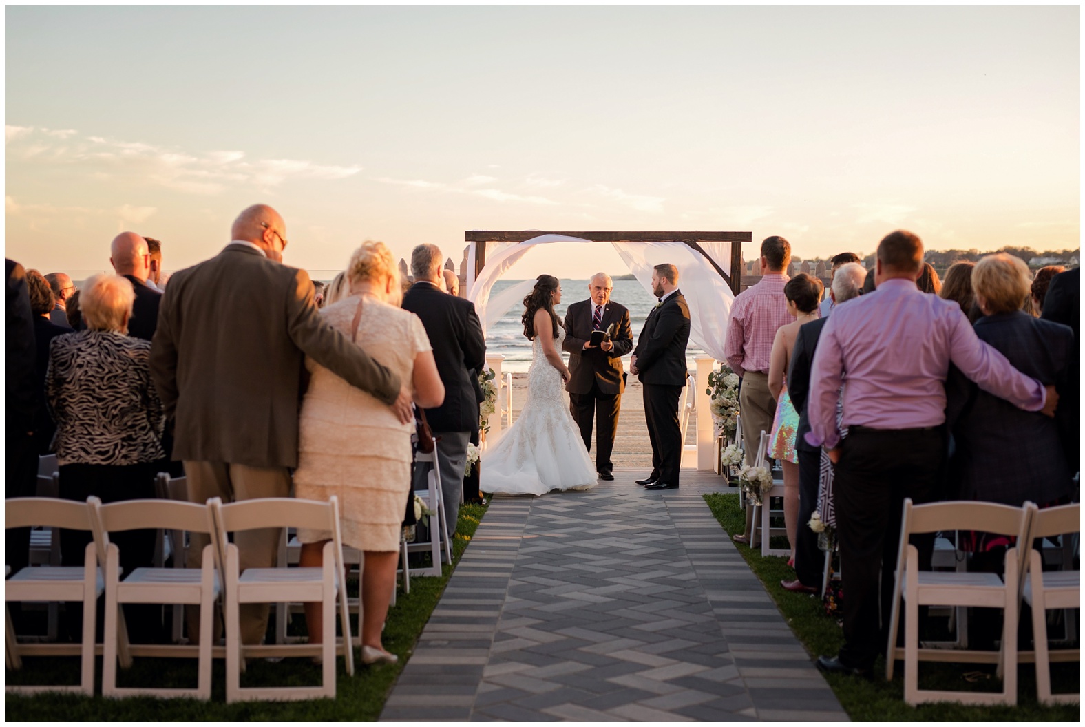 Romantic,Glam,Beach,Sunset,Newport,RI,Rhode Island,Newport Beach House,Minimalistic,