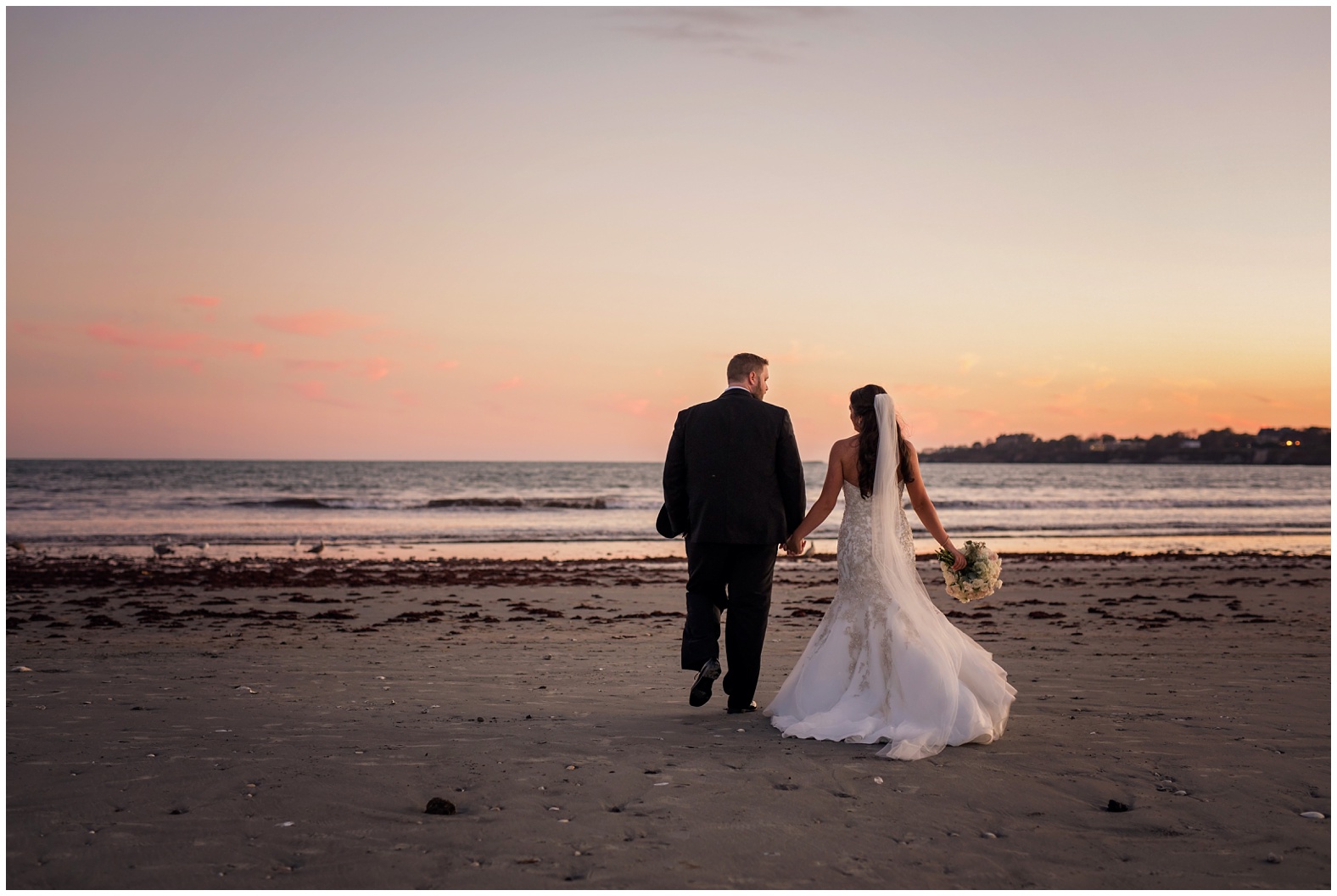 Romantic,Glam,Beach,Sunset,Newport,RI,Rhode Island,Newport Beach House,Minimalistic,