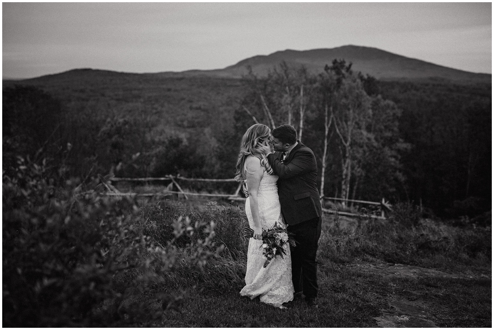 scenic,eclectic,fall,autumn,mountain,mountainview,wedding,cobb hill estate,harrisville,New hampshire,NH,new england,country,tented wedding,